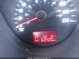 Kia Soul 2.0L 2U/2.0L 4U/2.0L 4U Burner/2.0L 4U Luxury/2.0L 4U Retro KNDJT2A6XD7561412 fotografie