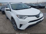 Toyota Rav4 Le 2T3BFREV2JW769659 снимка