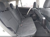 Toyota Rav4 Le 2T3BFREV2JW769659 снимка