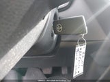 Toyota Corolla Le/Xle 5YFBPMBE5NP351391 снимка
