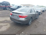 Toyota Camry Le/Xle/Se/Xse 4T1BF1FK2FU021709 fotografie
