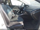 Ford Focus Titanium 1FADP3N25DL327819 photo
