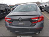 Honda Accord Touring 1HGCV1F9XMA802325 fotografie