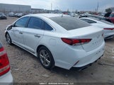 Hyundai Sonata Essential 5NPE34AF5KH785936 снимка