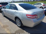 Toyota Camry Le 4T1BF3EK2AU104997 снимка