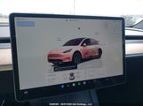 Tesla Model Y LRWYGDEE9RC661593 fotografie