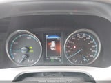 Toyota Rav4 Hybrid Le+ JTMRJREV3JD217369 fotografie