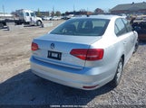 Volkswagen Jetta 2.0L Trendline/2.0L Trendline+ 3VW2K7AJ7FM273099 fotografie