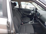 Hyundai Venue Essential With Two-Tone Body Colour KMHRB8A35PU240216 photo