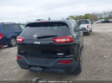 Jeep Cherokee Latitude 1C4PJMCS0GW173797 снимка