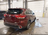 Toyota Highlander Le/Le Plus 5TDBZRFH9JS856279 снимка