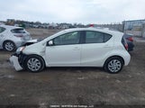 Toyota Prius C Technology JTDKDTB30F1096009 снимка