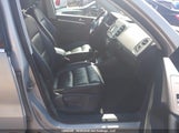 Volkswagen Tiguan 2.0 Tsi Comfortline/2.0 Tsi Highline/2.0 Tsi Trendline WVGBV7AX7CW558312 photo