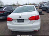 Volkswagen Jetta 2.0L Trendline+ 3VW2K7AJ3EM352039 photo