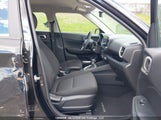 Hyundai Venue Essential KMHRB8A3XPU258436 снимка