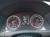 Volkswagen Tiguan WVGLV7AX5HW504647 снимка