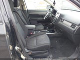 Mitsubishi Outlander Es JA4AZ2A37HZ602152 снимка