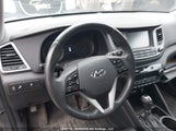 Hyundai Tucson Limited/Sport And Eco/Se KM8J3CA27JU798497 снимка