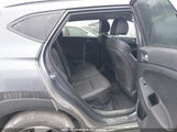 Hyundai Tucson Limited/Sport And Eco/Se KM8J3CA27JU798497 снимка