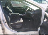 Toyota Camry Le 4T1B31HKXKU514134 photo