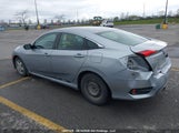 Honda Civic 2HGFC2F53JH015462 снимка