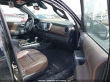 Toyota Tacoma Limited V6/Trd Off Road 5TFGZ5AN1KX172799 fotografie