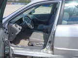 Honda Accord Sdn 1HGCG56682A820231 снимка