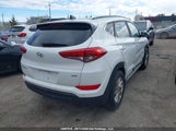 Hyundai Tucson KM8J3CA48HU562128 снимка