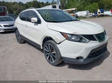 Nissan Rogue Sport S/Sv/Sl JN1BJ1CR0KW331122 fotografie