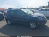 Volkswagen Tiguan Comfortline/Highline/Special Edition WVGJV7AX6GW064217 photo