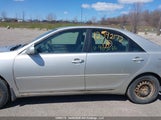 Toyota Camry Le/Se/Xle 4T1BE32K54U903166 photo