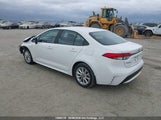 Toyota Corolla Le/Xle 5YFBPMBE6NP308873 снимка