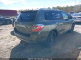 Toyota Highlander Hybrid Limited JTEEW44A092030580 fotografie