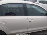 Volkswagen Jetta 2.0L Trendline/2.0L Trendline+ 3VW1K7AJ0CM415395 photo