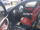 BMW 330 Xi WBA8D9C55JEM33236 снимка