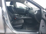 Mazda Mazda3 3MZBN1U7XHM128730 fotografie