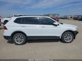Volkswagen Tiguan Trendline 3VV0B7AX2KM169016 photo