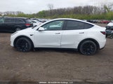 Tesla Model Y Long Range 7SAYGDEE5NF517669 снимка