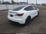 Tesla Model Y Long Range 7SAYGDEE5NF517669 снимка