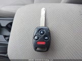 Honda Civic Lx 2HGFB2F4XCH106323 fotografie