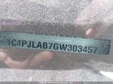 Jeep Cherokee Sport 1C4PJLAB7GW303457 снимка