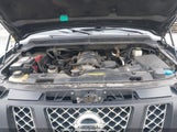 Nissan Titan Pro-4X/S/Sl/Sv 1N6AA0EJ9CN310641 fotografie
