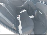 Hyundai Elantra Sport Appearance KMHDH4AE0GU556805 fotografie