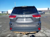 Toyota Highlander Le/Le Plus 5TDBZRFH6HS459767 снимка