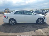Toyota Corolla S 2T1BU4EE4DC979817 fotografie