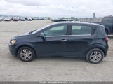 Chevrolet Sonic Lt Auto 1G1JC6EH3D4208085 снимка