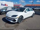 Hyundai Ioniq 6 Preferred Long Range With Ultimate Package KMHM54AC1RA069141 fotografie