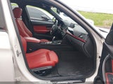 BMW 328D xDrive WBA3D5C53EKX99691 снимка
