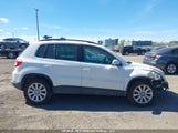 Volkswagen Tiguan WVGBV7AX4AW510716 fotografie