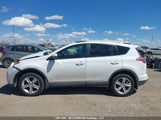 Toyota Rav4 Le 2T3BFREV0GW431671 fotografie